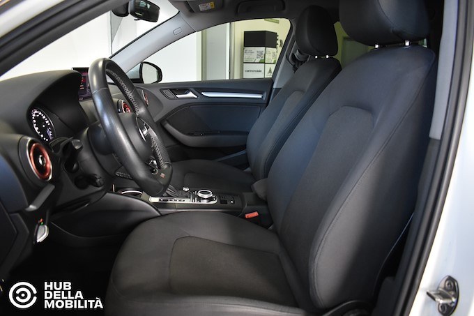 AUDI A3 SPB 30 g-tron S tronic Admired